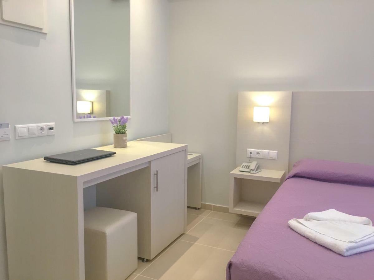 Poseidonio Hotel Tinos Bilik gambar